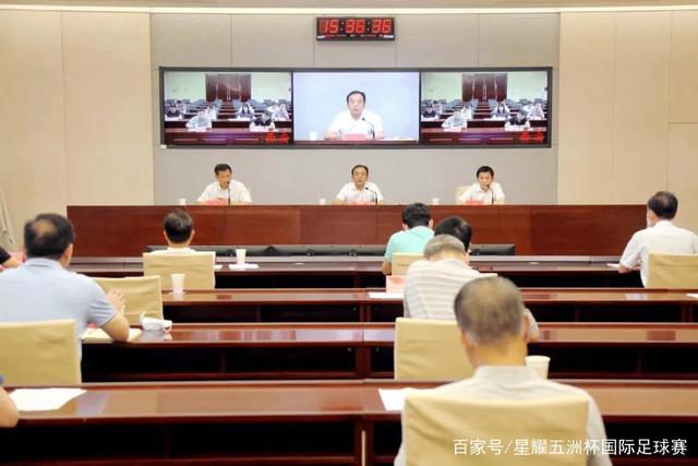 曼联痛失首战，瞄准新边翼萨尔增强阵容